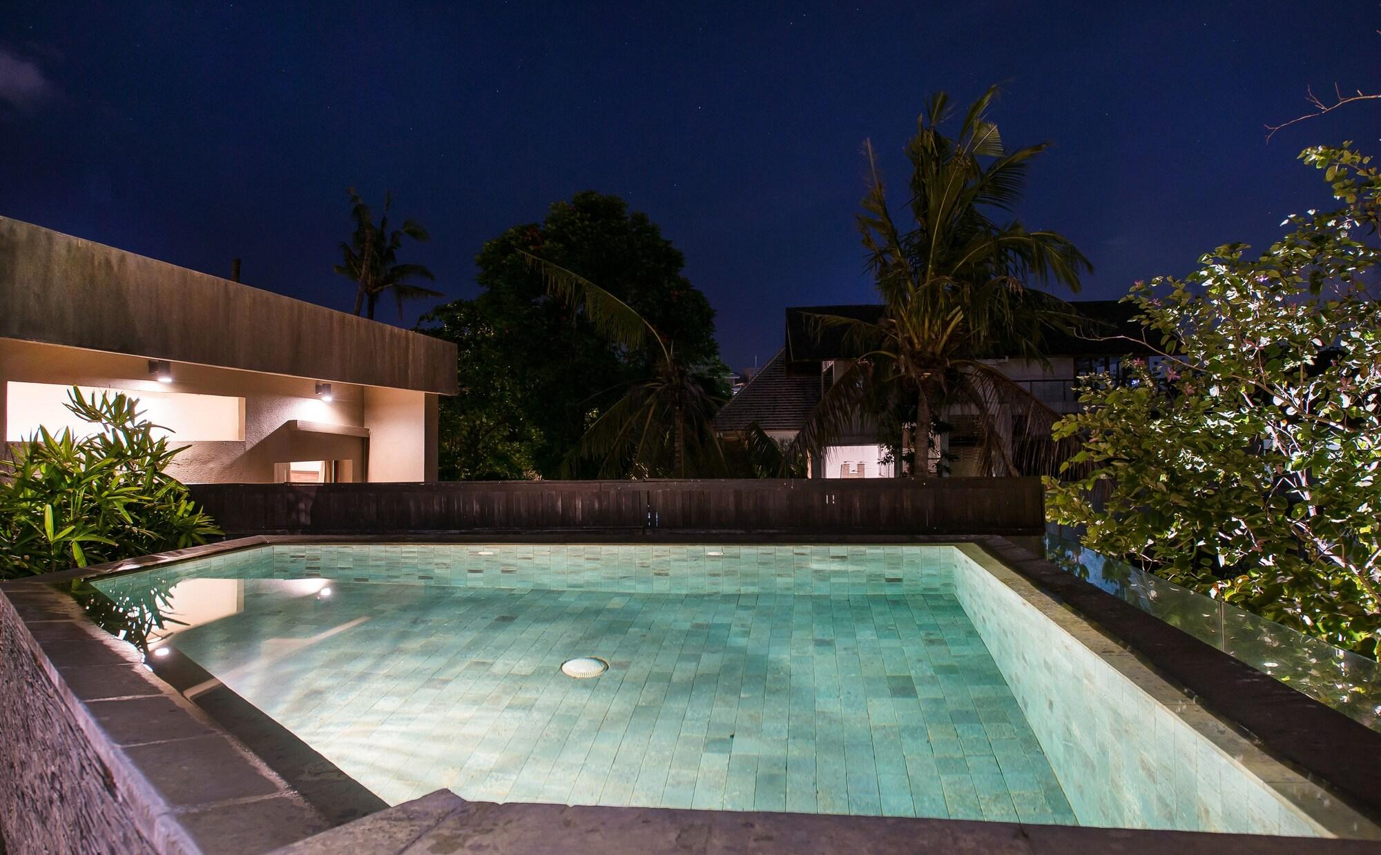 Cicada Luxury Townhouses Seminyak Exteriör bild